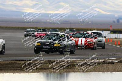 media/Nov-16-2025-CalClub SCCA (Sun) [[2975c16dfc]]/Group 4/Turn 1/